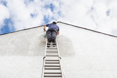 Peinture extérieure à l'Hôpital-le-Mercier — façades et ravalement